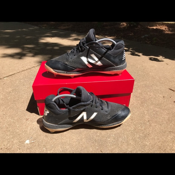New Balance Other - New balance baseball cleats
